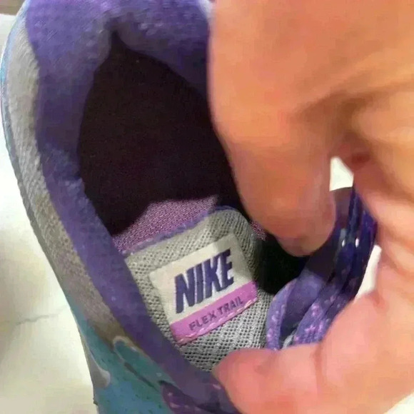 Women’s Nike Flex Trail turquoise & purple size: 7.5 Pre-Owned - Picture 9 of 10